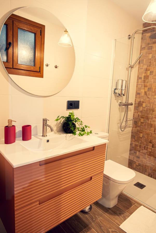 Apartamentos En El Valle Del Jerte Flores Para Angela Cabezuela Del Valle Extérieur photo