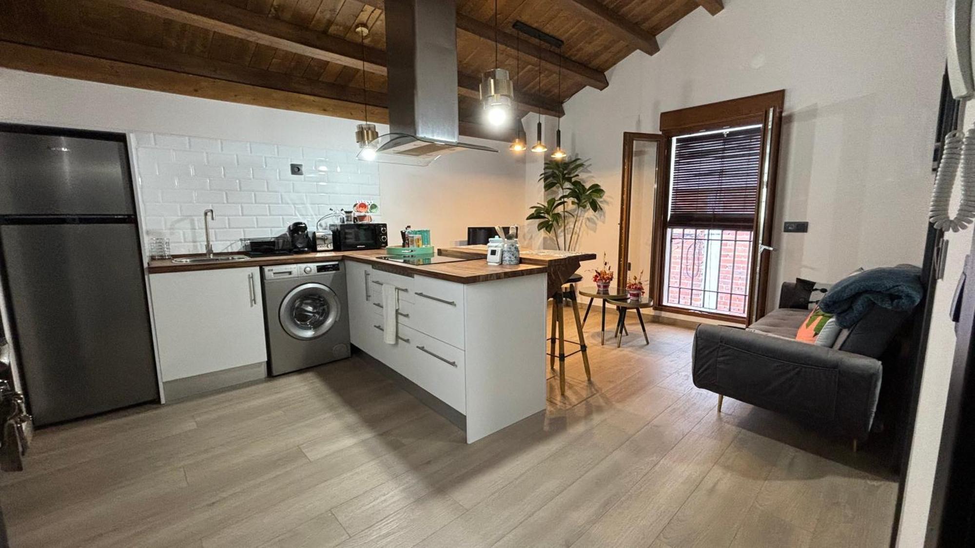 Apartamentos En El Valle Del Jerte Flores Para Angela Cabezuela Del Valle Extérieur photo